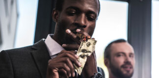 Infographies – Le marché de l’épargne-vie individuelle est de plus en plus concentré sur les segments du patrimonial et de la gestion privée.