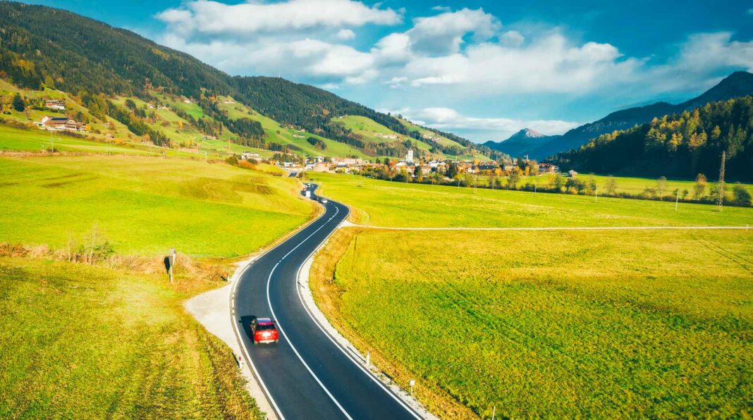 Value-News-Asset-Pro CGP – Un an après son départ de Groupe Premium, Yann Pelard s’associe avec Thomas Givry et le groupe Theseis pour créer Value.