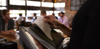 CIF – La Commission des sanctions de l’AMF vient d’infliger une amende de 450 000 euros à Kerdiz Finance et Conseil et sa direction pour divers manquements à leurs obligations professionnelles.